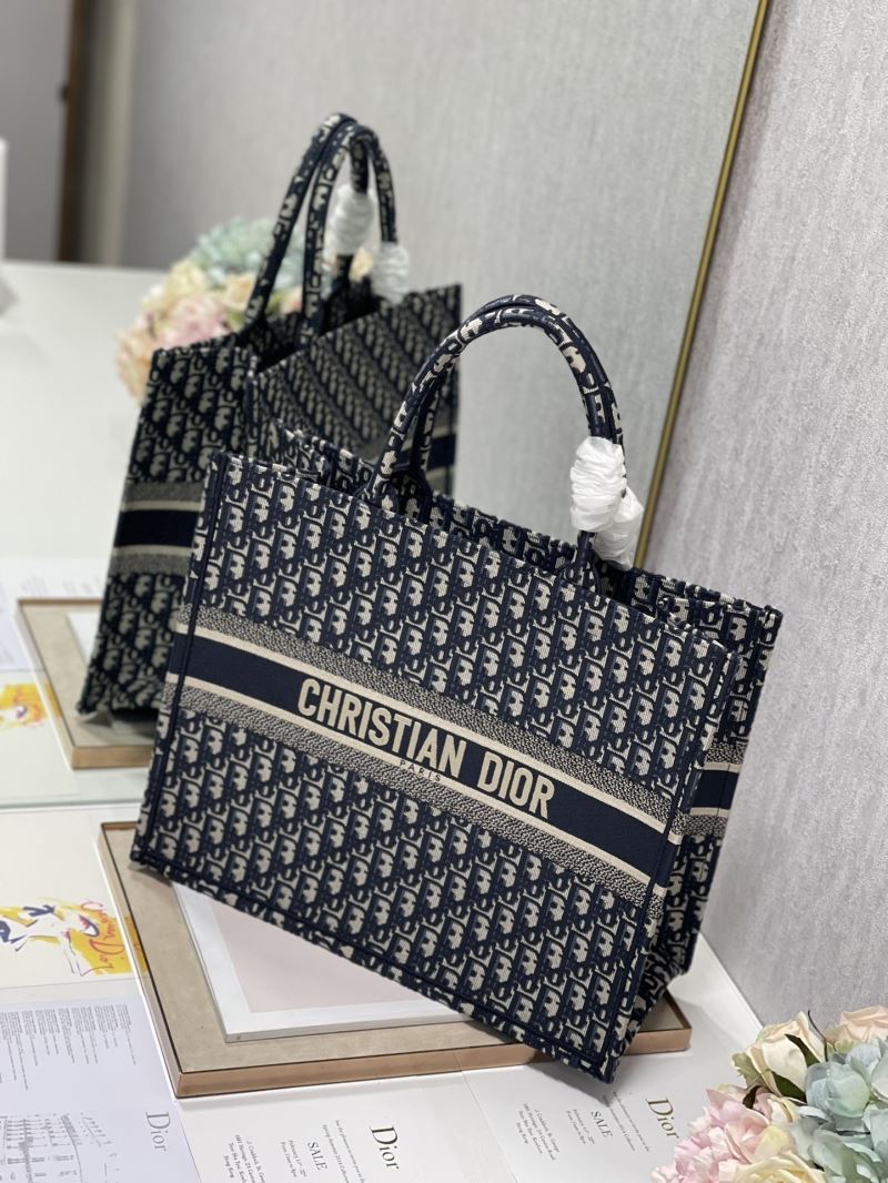 Dior Shopping Bags